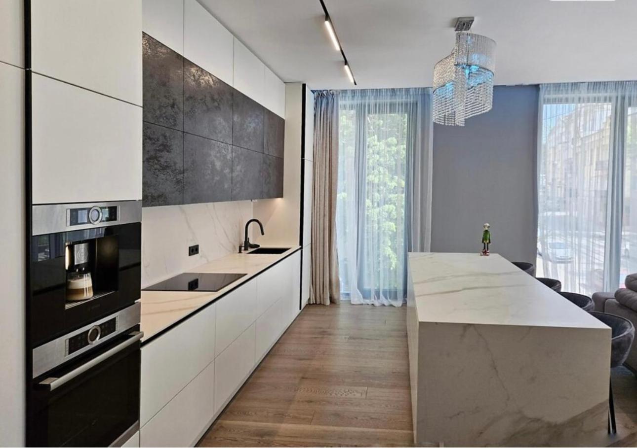 Great Apartment In Old City وارسو المظهر الخارجي الصورة